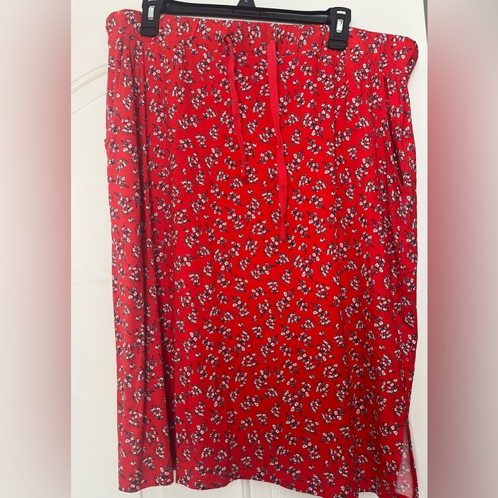 St. John’s Bay XL red flowery below the knee skirt.